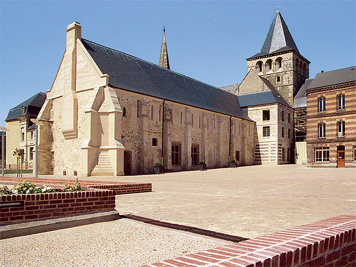 Vue principale de l'Abbaye - Réhabilitation de l'abbaye de Montivilliers