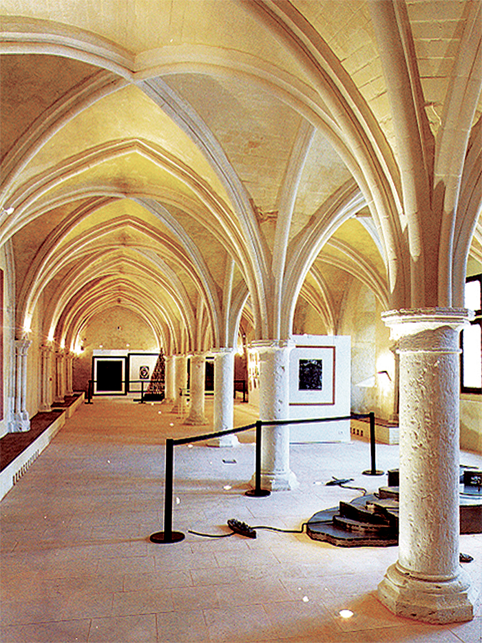 Amciance lumineuse, intérieur du musée - Réhabilitation de l'abbaye de Montivilliers